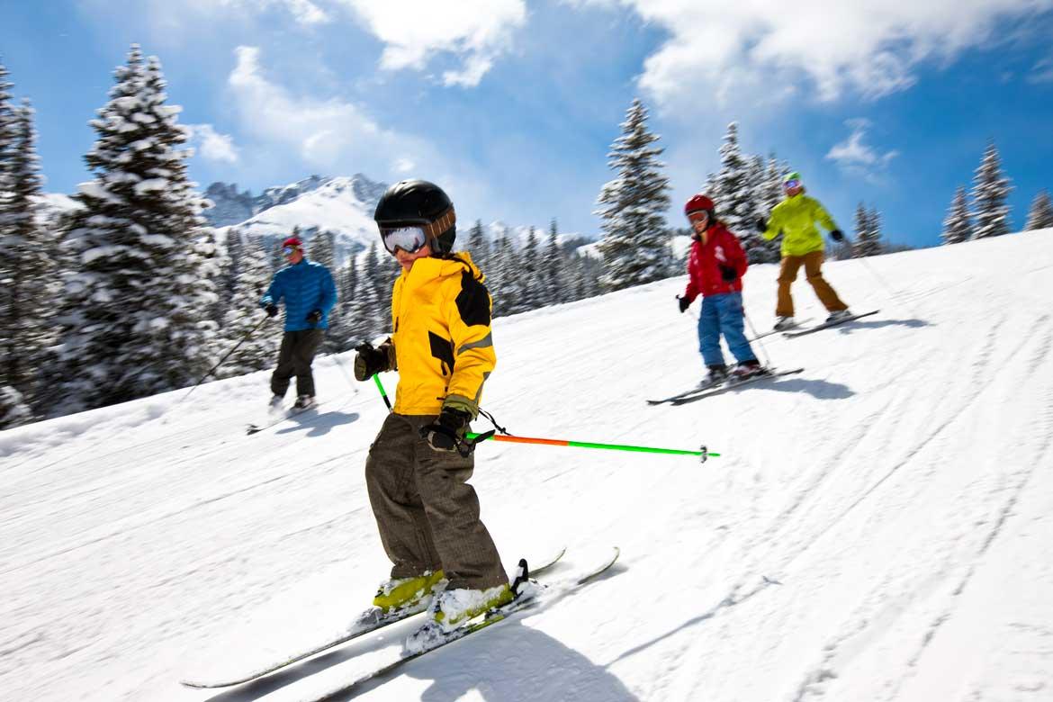 KidSnowSkiing-1